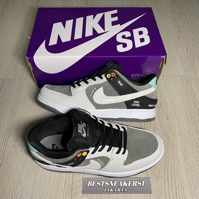 Shop Basketball Shoes Under 1000 with 