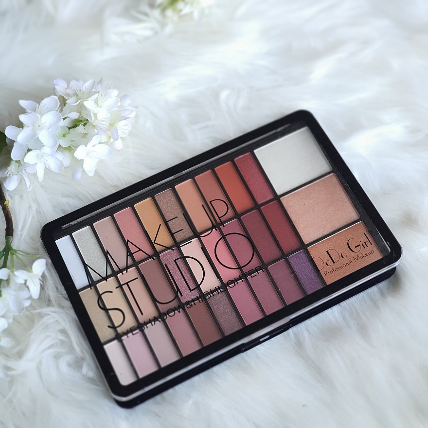 best eyeshadow highlighter