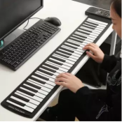 Portable Silicon 61 Keys Roll Up Piano with Speaker