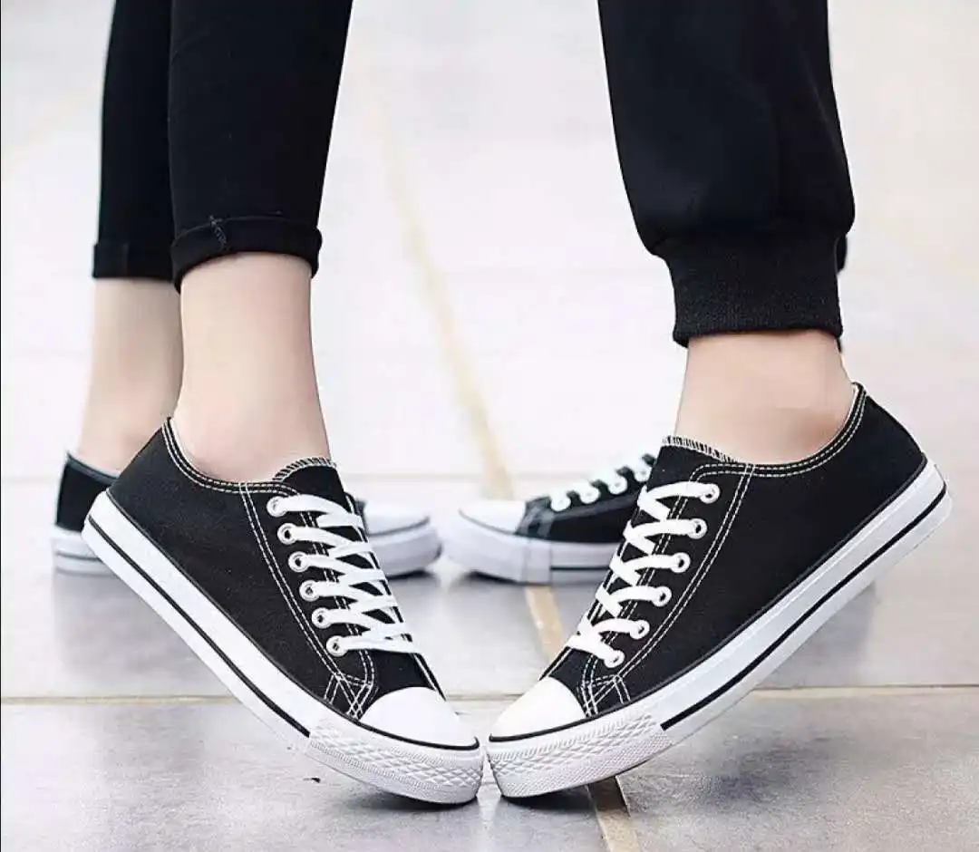 chuck taylor low cut