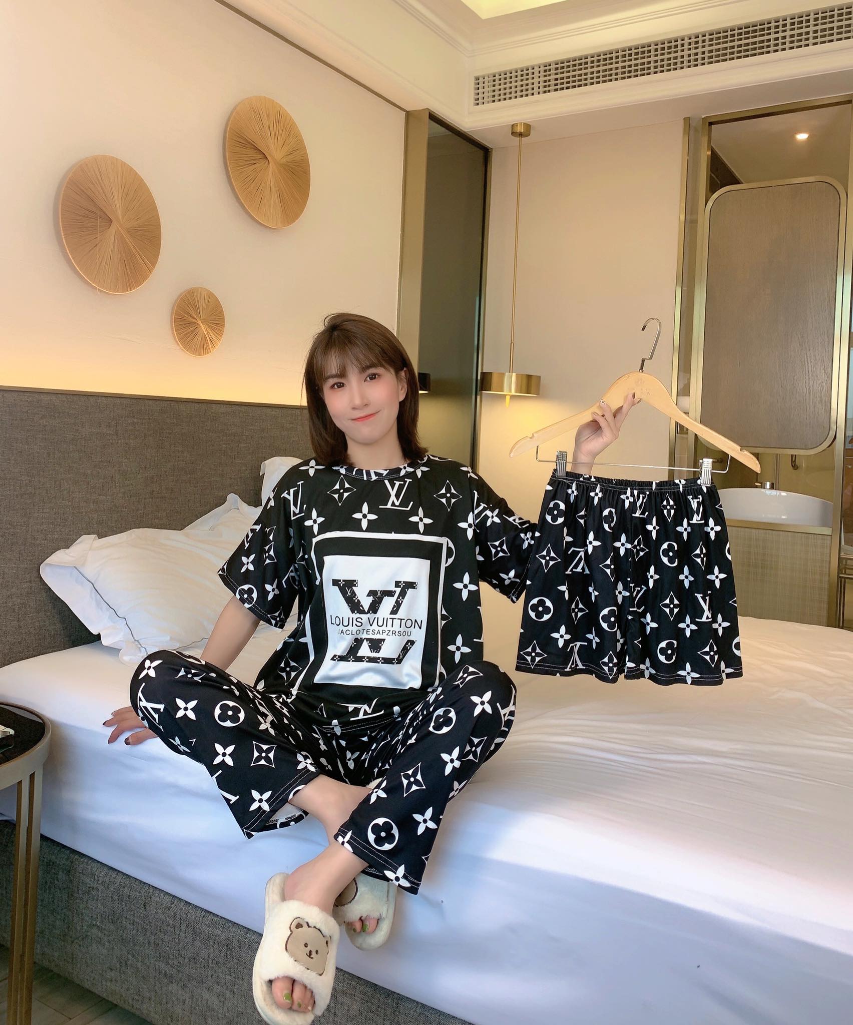 louis vuitton pajamas for women