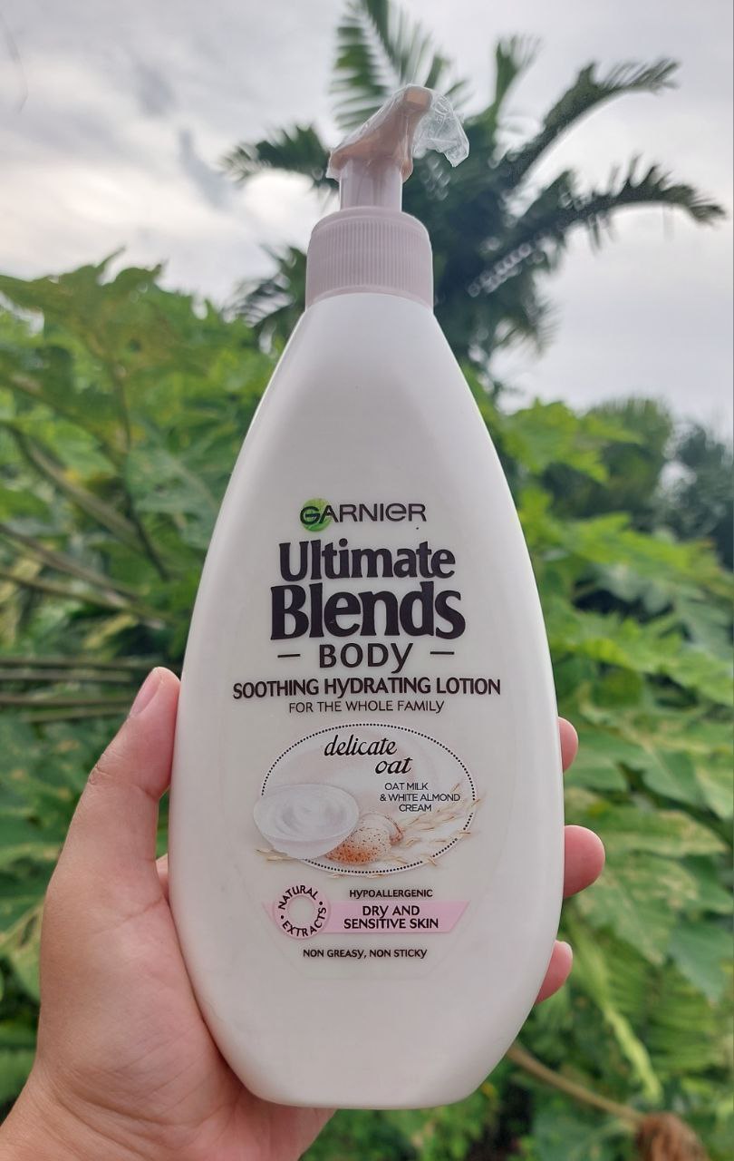 Garnier Ultimate Blends Delicate Oat Body Soothing Hydrating Lotion 400 Ml  With Oat Milk And White Almond Cream / For Dry & Sensitive Skin / Made In  Germany / Authentic | Lazada Ph