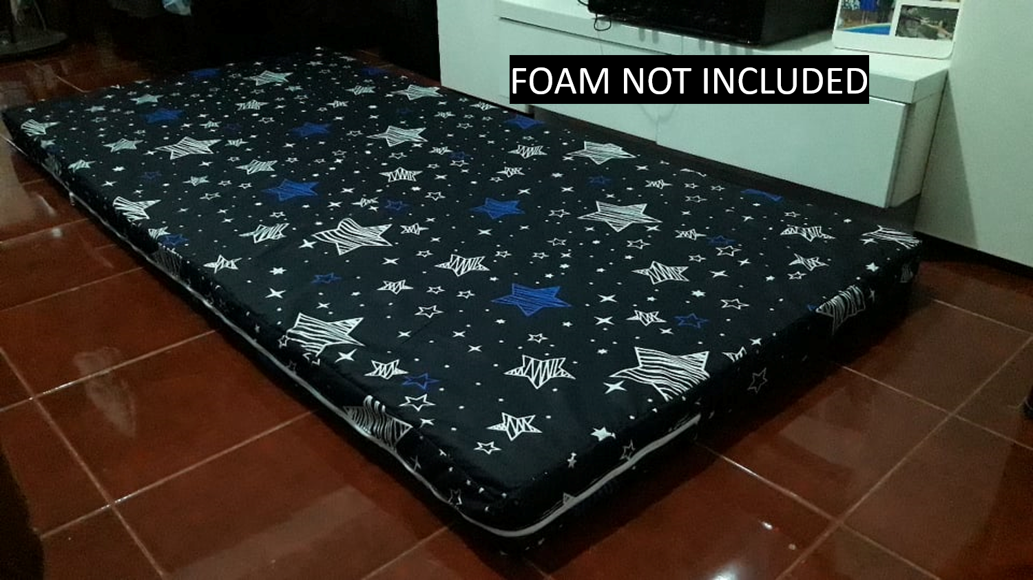 foam-cover-long-zipper-semicotton-random-designs