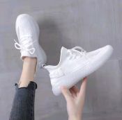 Adidas Yeezys Boost 350 V2 Unisex Breathable Sneakers
