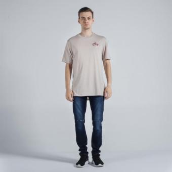 OXYGEN Embroidered Semi-Fit Tee (Taupe) July 2018 - 4 OXYGEN Embroidered Semi-Fit Tee (Taupe) - 4