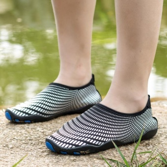 Sneakers For Men Stretch Fabric Beach Water Shoes Summer 2017Comfortable Sport Footwear Lightweight Outdoor Aqua Shoe - Intl July 2018 - 5 Sneakers For Men Stretch Fabric Beach Water Shoes Summer 2017Comfortable Sport Footwear Lightweight Outdoor Aqua Shoe - intl - 5