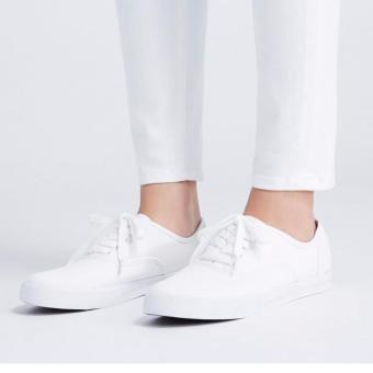 Women's Fashion Sneakers With Lace - White (Big Sizes Available) June 2018 - 4 Women's Fashion Sneakers With Lace - White (Big Sizes Available) - 4