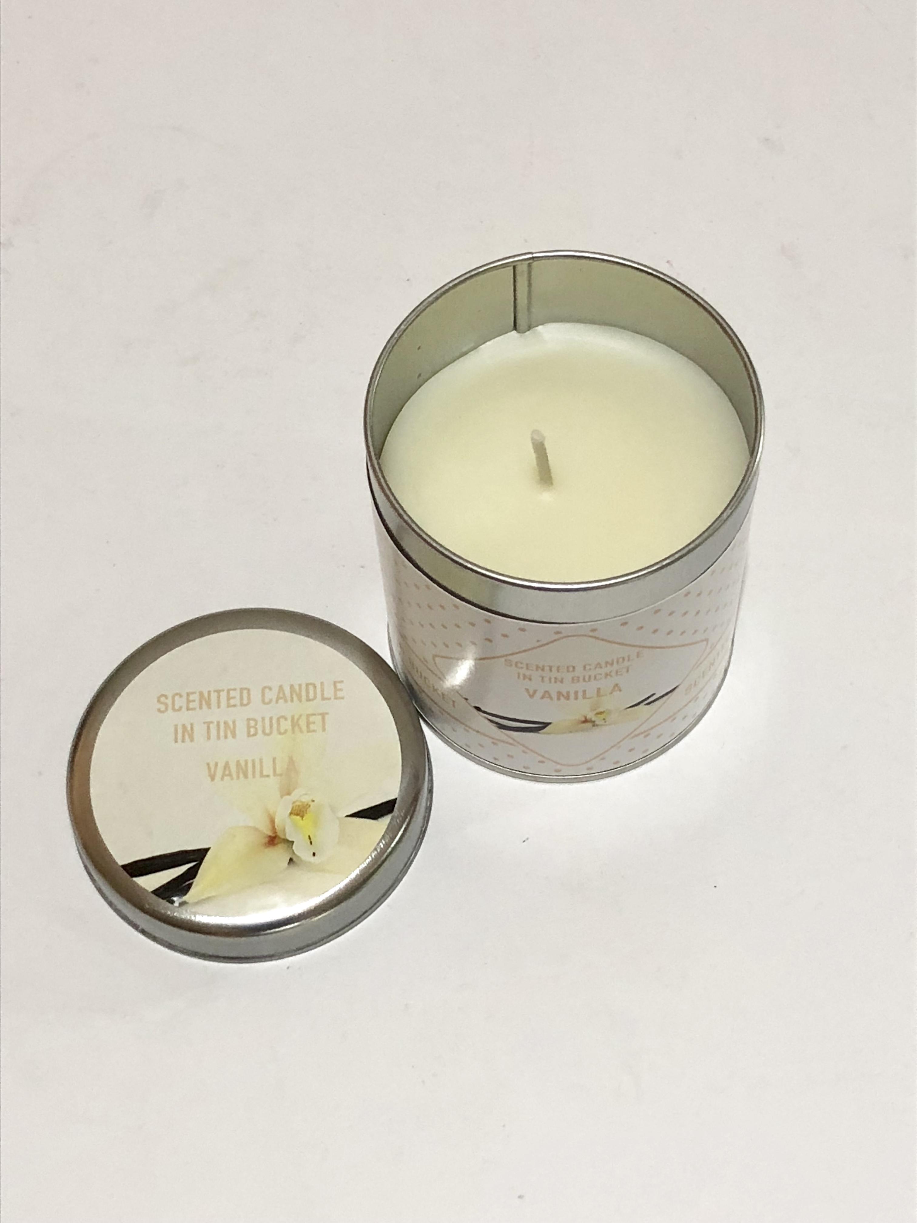 Scented Vanilla Candle in Tin