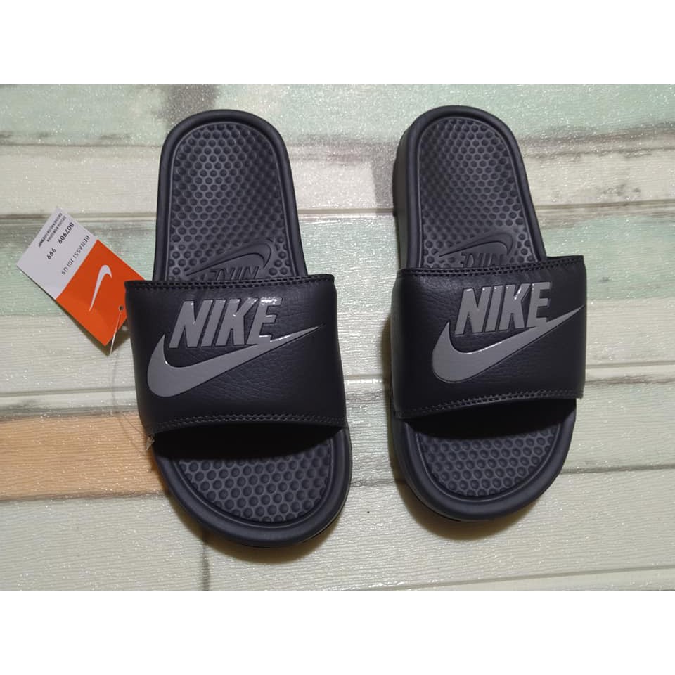 nike benassi gray