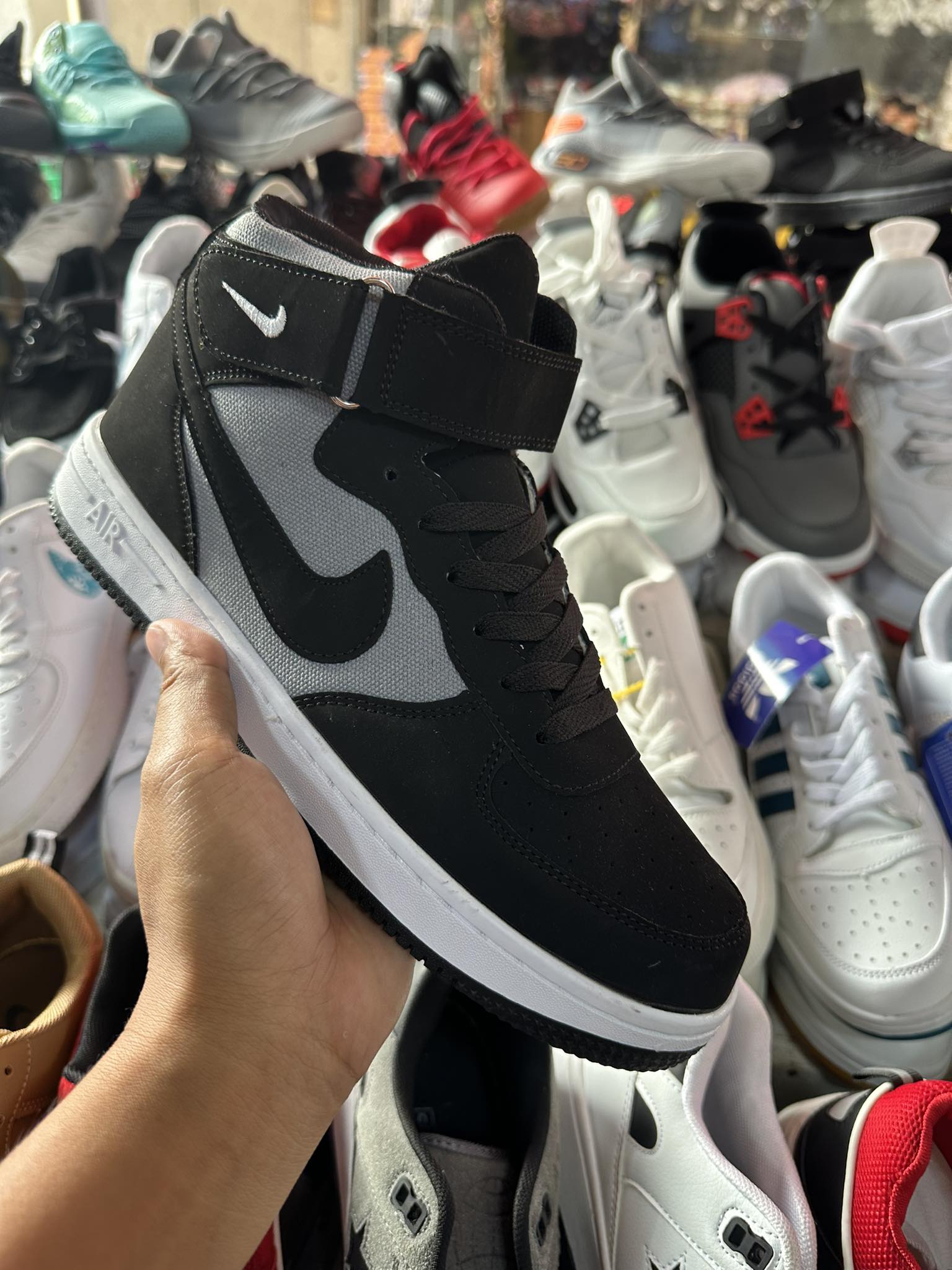 Nike air best sale force steel toe