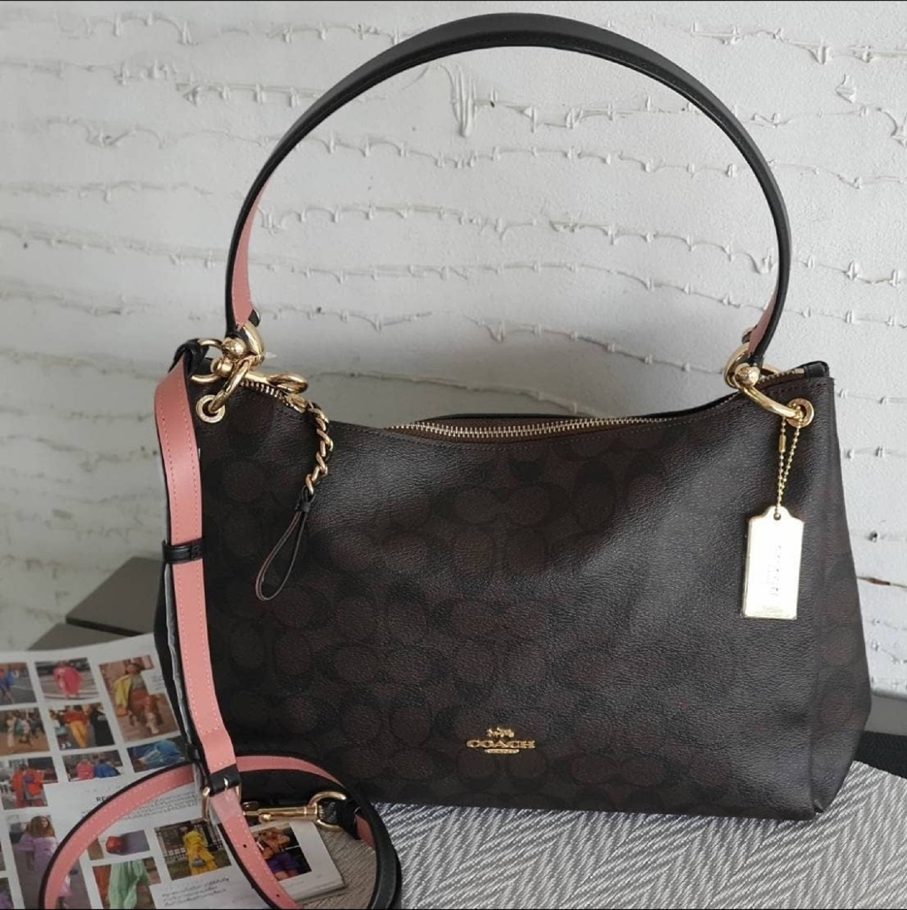 Coach MIA Shoulder Bag Signature Canvas Brown Pink Rose Gold F28967 :  : Clothing, Shoes & Accessories