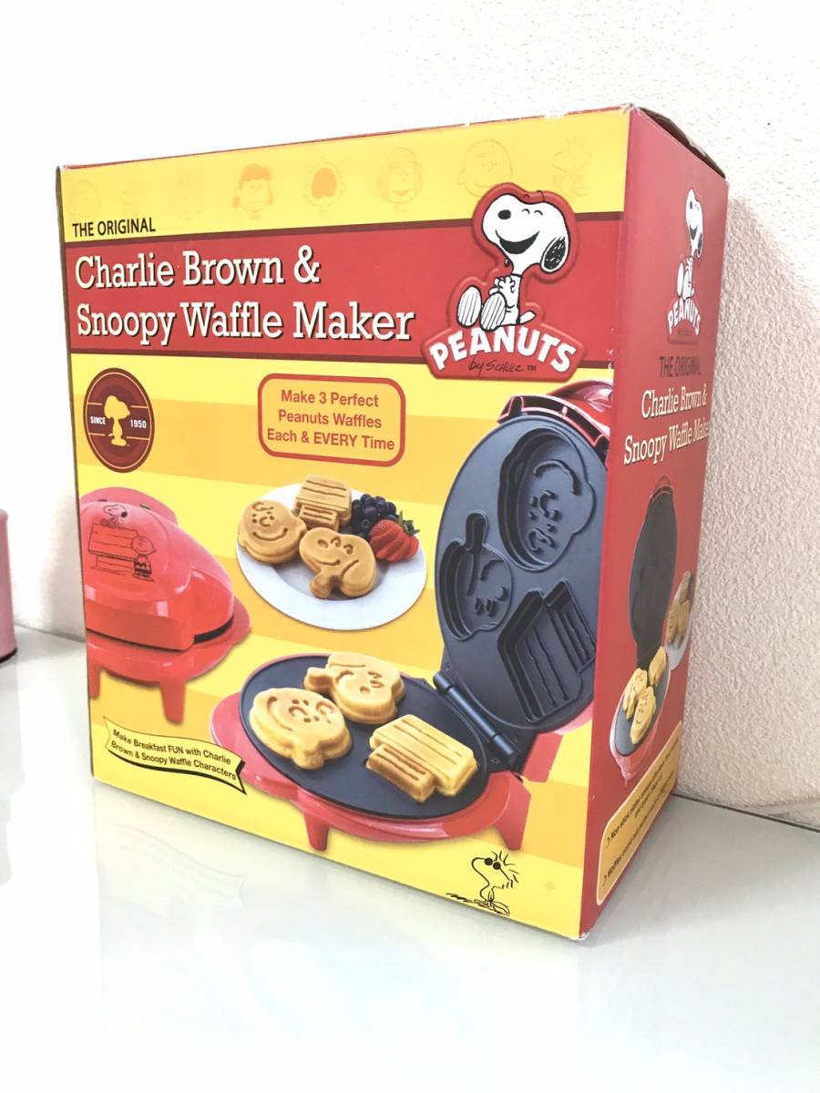 NEW [PEANUTS Original] Snoopy & Charlie Brown waffle maker 220V