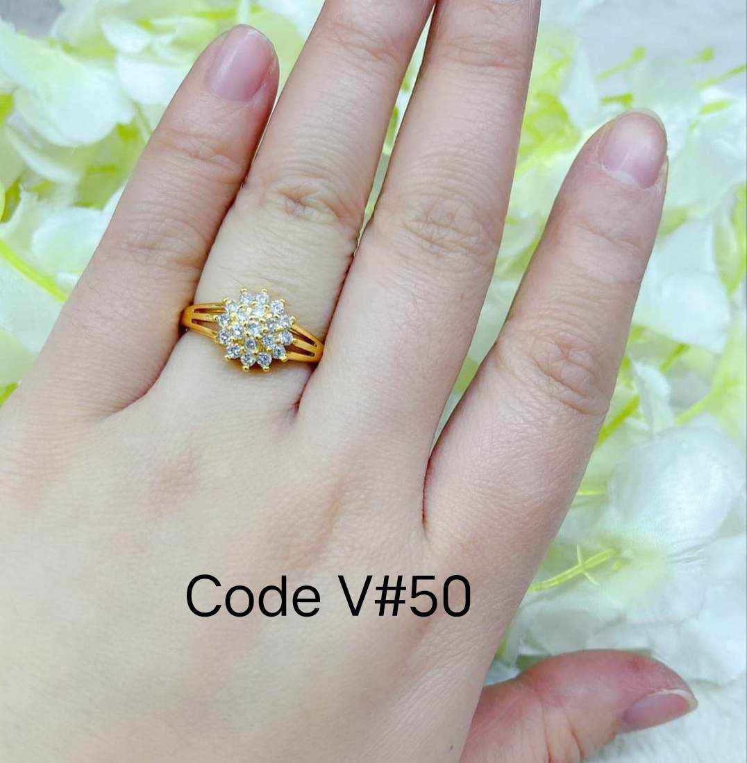 Gold ring for women | Gold finger rings, Gold ring designs, Gold rings  fashion