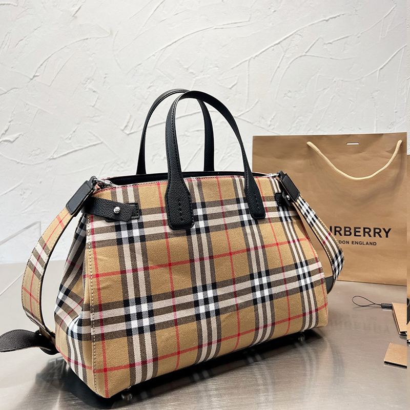 Original Authentic Burberry Women's Shoulder Bag Fashion Splicing Handbag  Large Capacity Retro Messenger Bag34*28CM