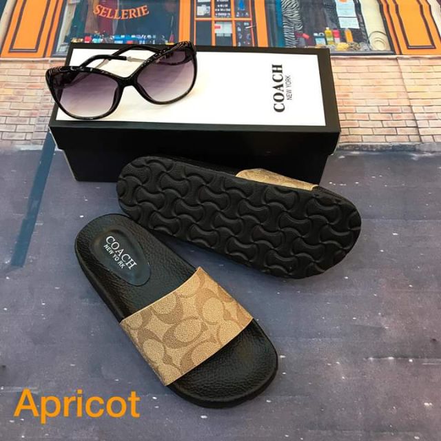 Coach on sale slippers price