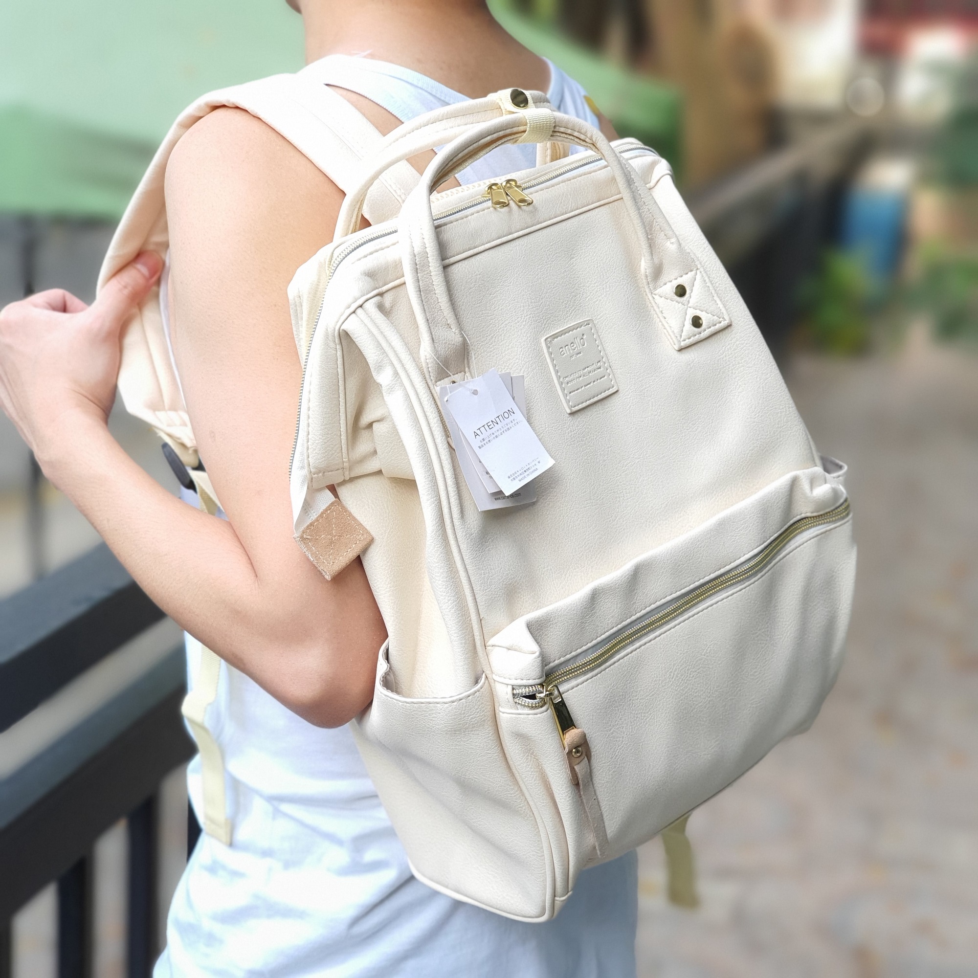 Anello store white backpack