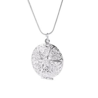 High Quality Store New Woman Silver Plated Round Hollow PhotoPicture Locket Pendant Necklace Chain June 2018 - 4 High Quality Store New Woman Silver Plated Round Hollow PhotoPicture Locket Pendant Necklace Chain - 4