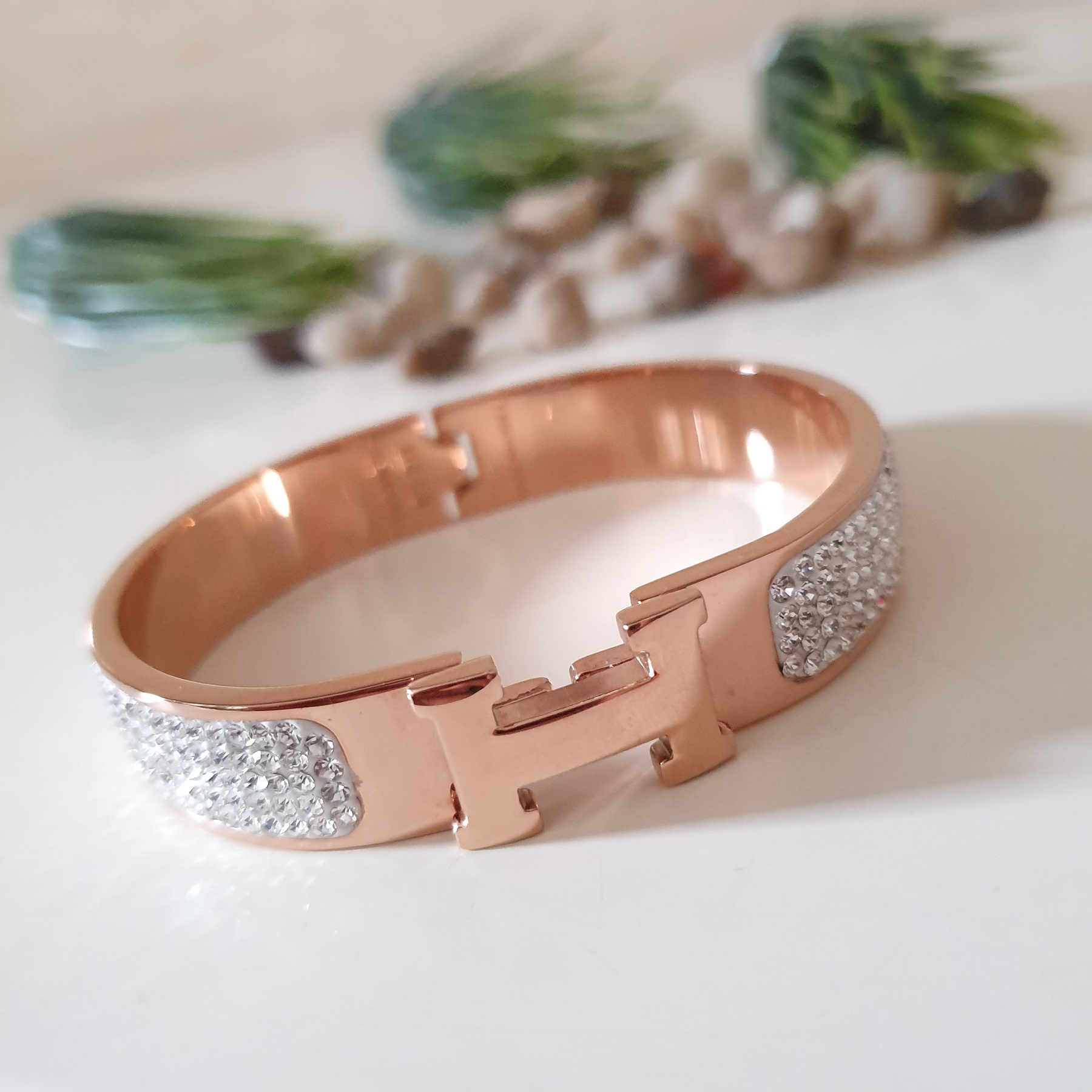 Unbox this is extremely rare Hermes Diamond Kelly Dèmontable GM bracel... |  TikTok