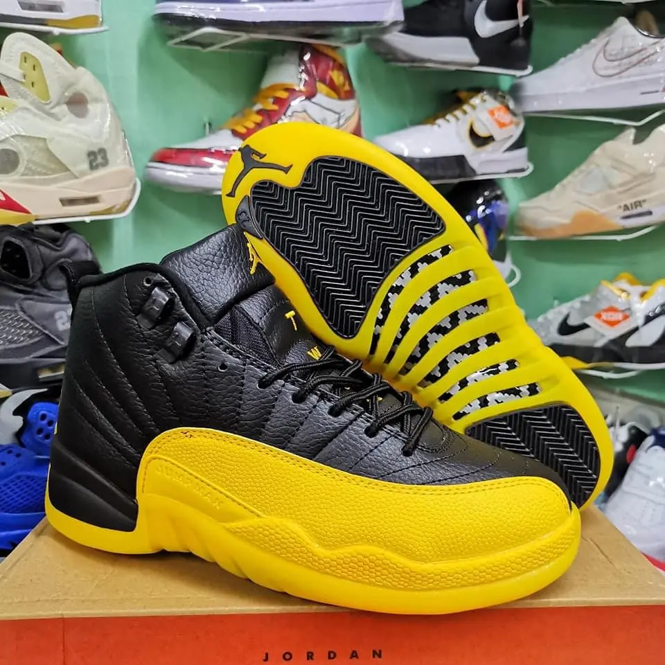 university gold jordan socks