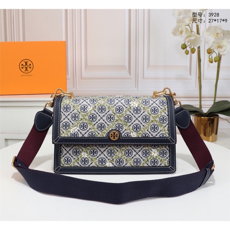 Shop Tory Burch Sling Bag Black online 