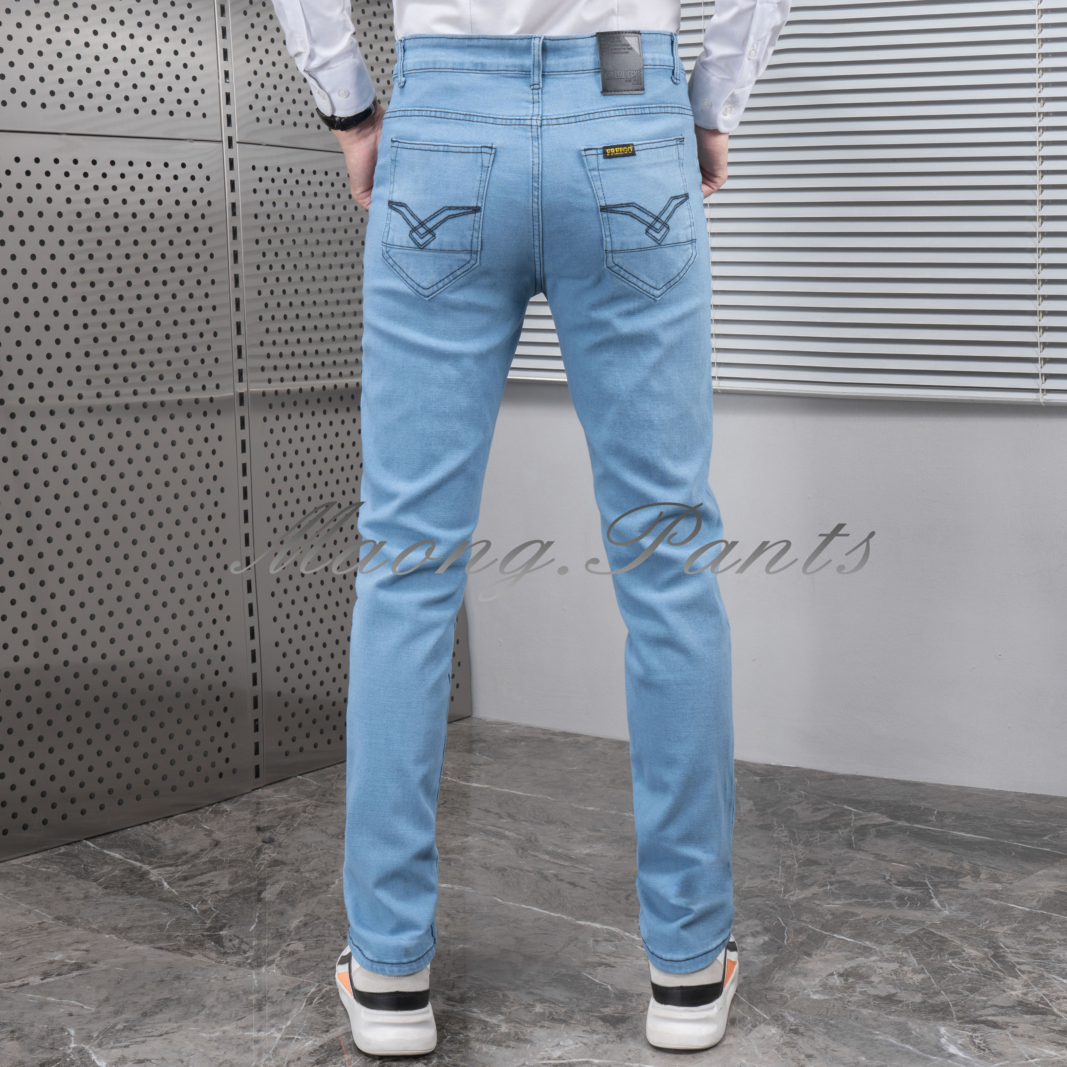 Fashion Gradient Blue Jeans Mens Plus Size 48 Denim Pants Men Baggy Jeans  Loose Trousers Male Streetwear Oversized Casual Pants - AliExpress