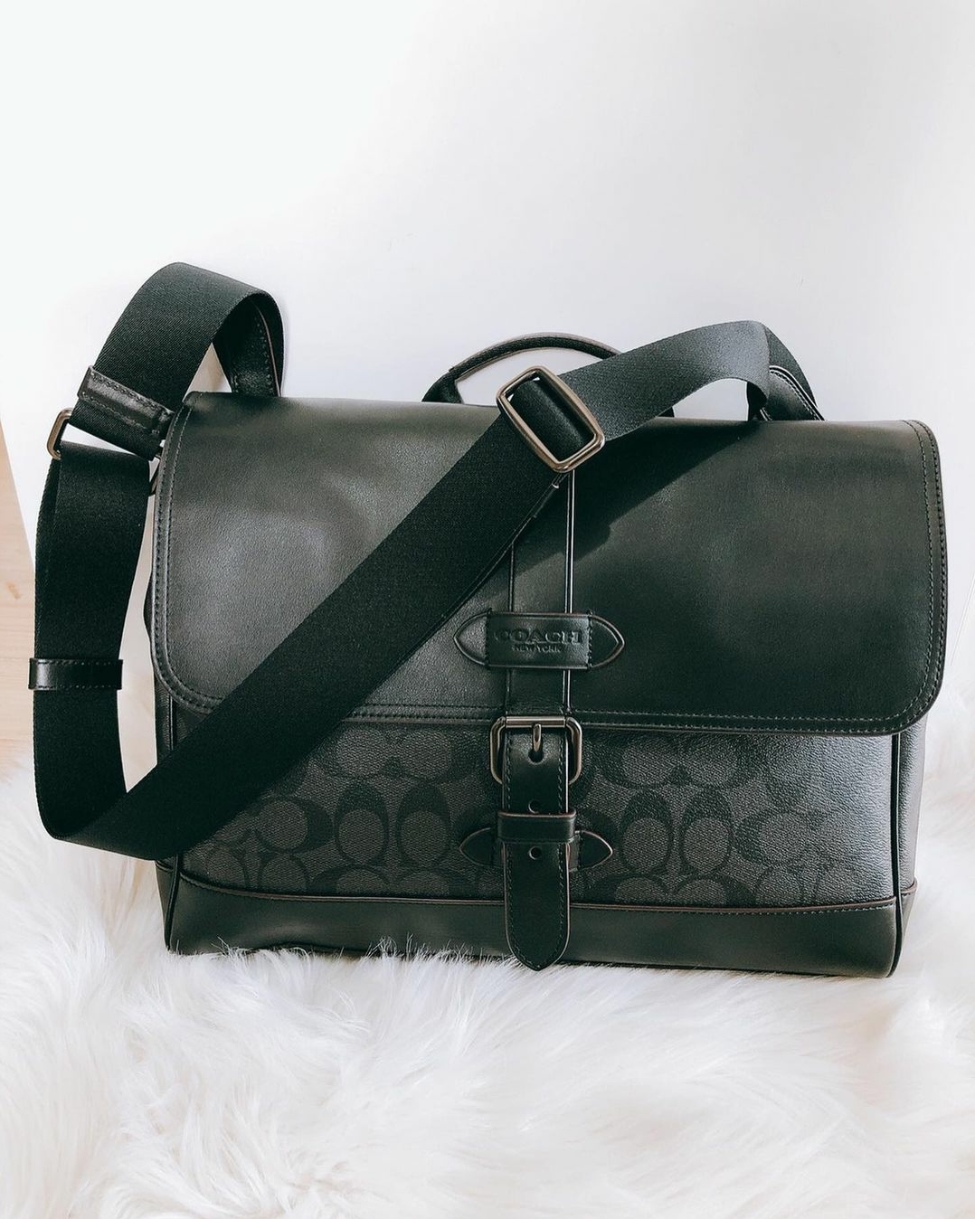 coach hudson small messenger bag