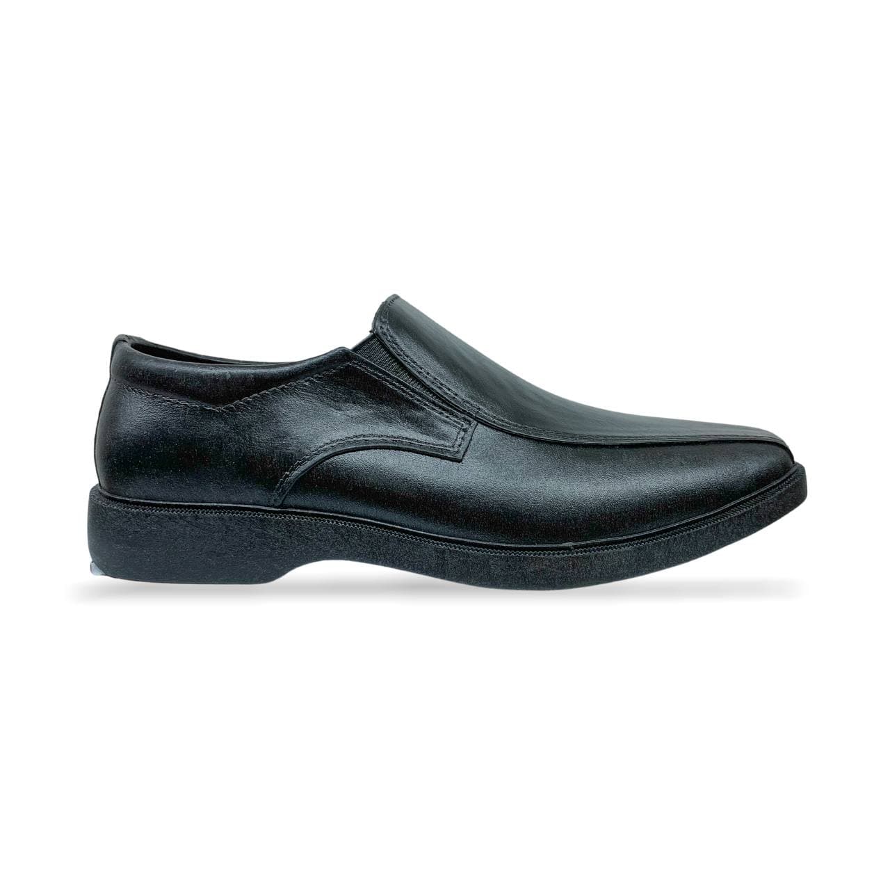 World balance store black rubber shoes