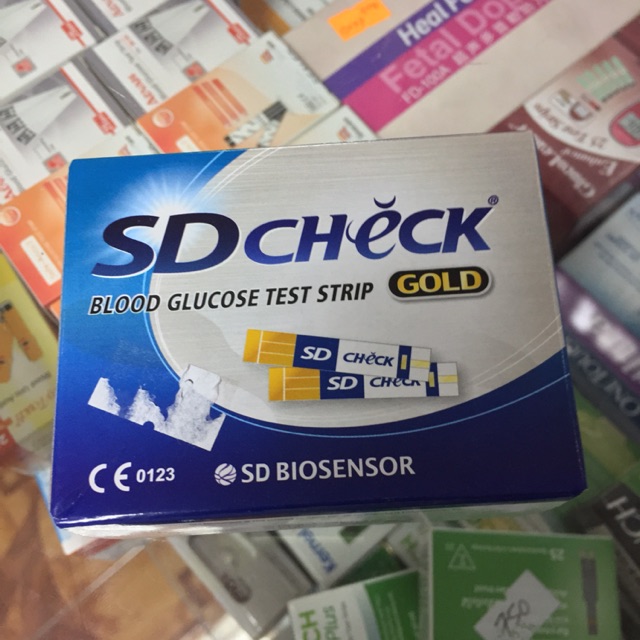 sd check gold glucometer