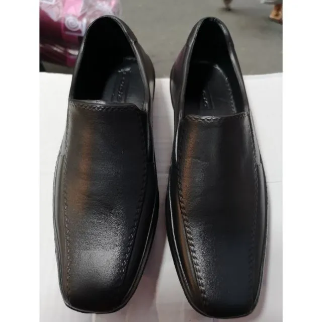 black splasher shoes