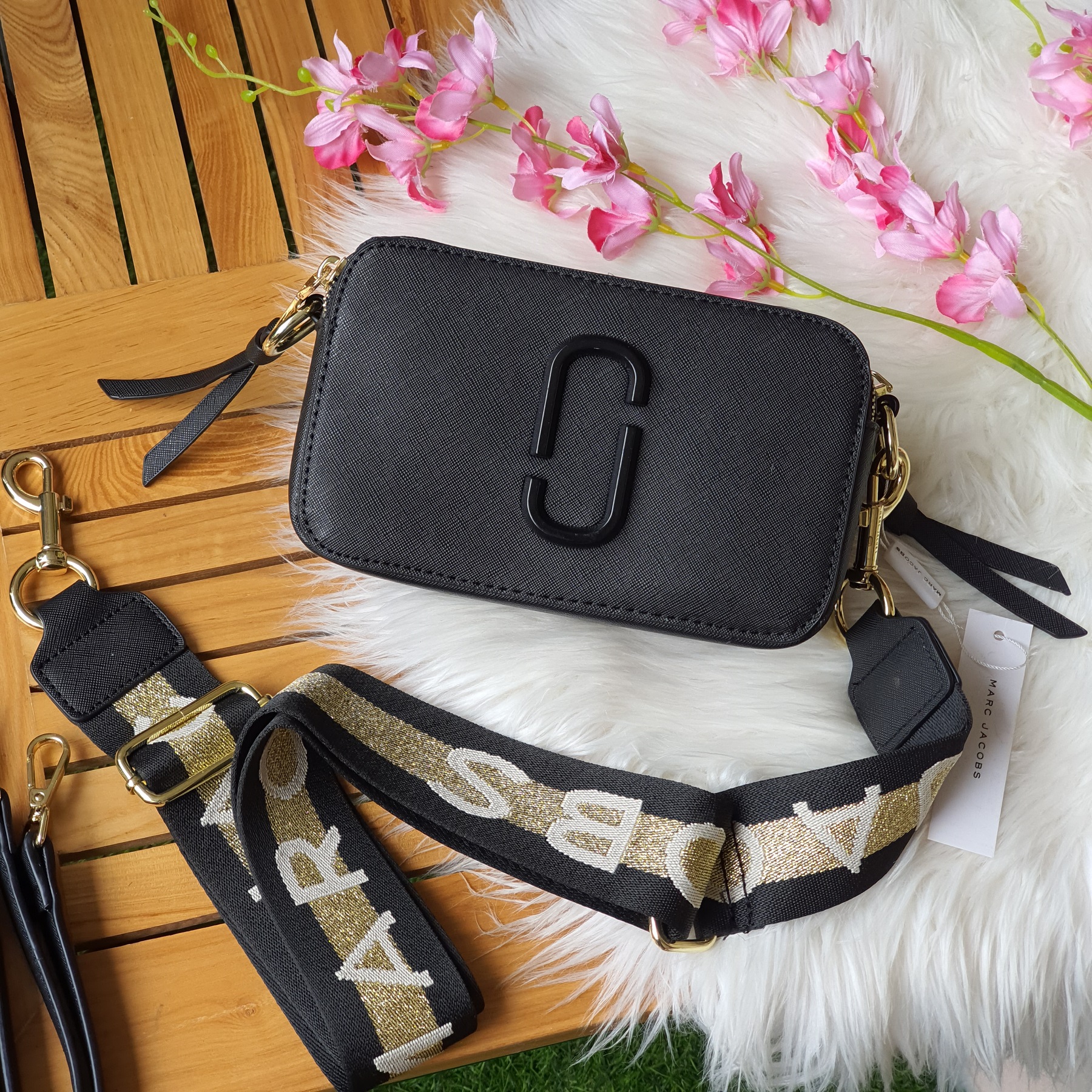 Women's Black Ceramic Leather Snapshot Small Camera Crossbody Bag With Gold Logo  Strap