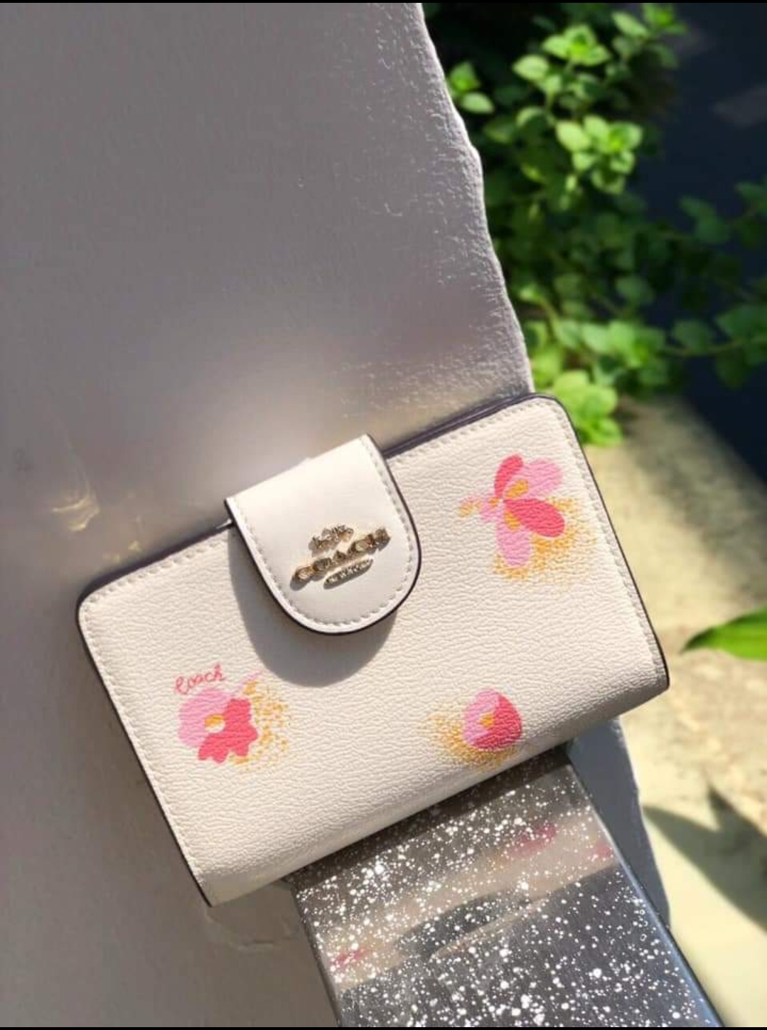 COACH Medium Corner Zip Wallet With Pop Floral Print in White