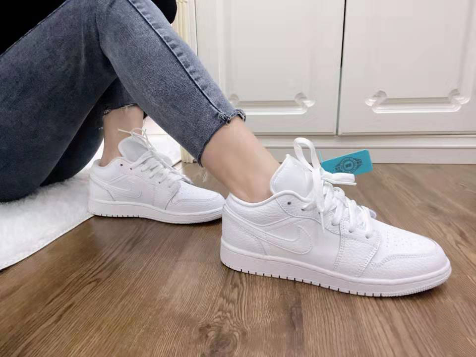 Shop Nike Jordan 1 Low Women Online Lazada Com Ph