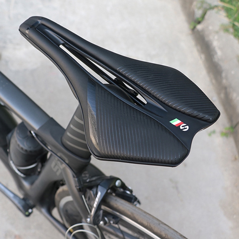 lightweight road bike saddle