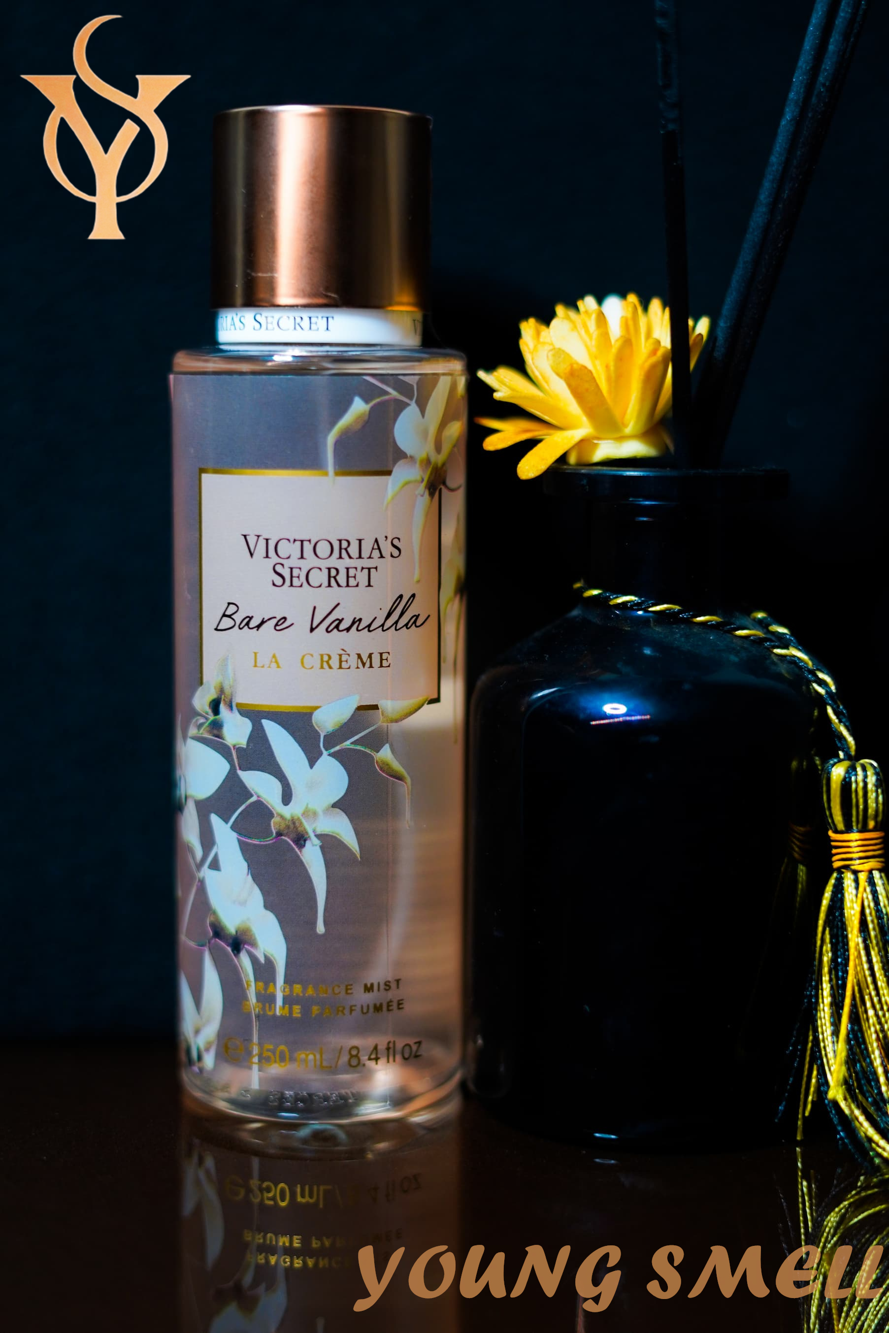 Victoria's Secret Bare Vanilla La Creme Fragrance Mist for Women, 8.4 fl.  oz. (Bare Vanilla La Creme)