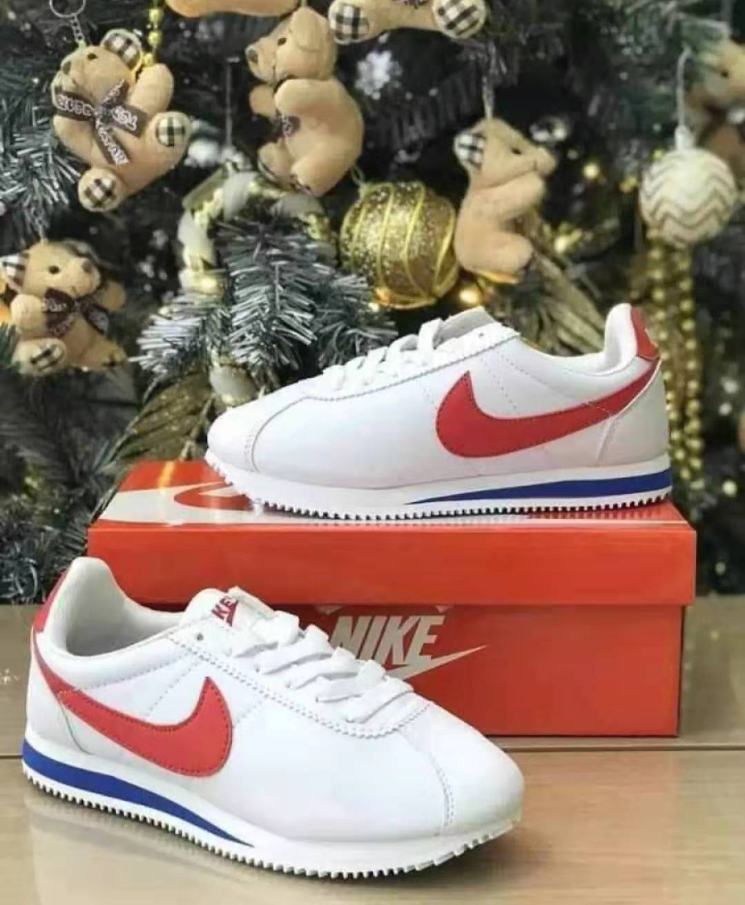Nike \u003dCortez sports running shoes for 