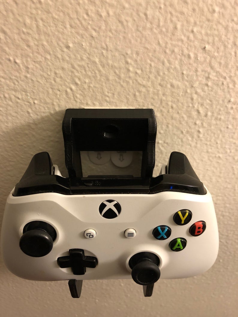 Xbox One Series X/S Controller Wall Mount or Holder or Headphone wall mount Compatible also for Nintendo Switch controllers Presyo  150 Piso*Libreng Shipping