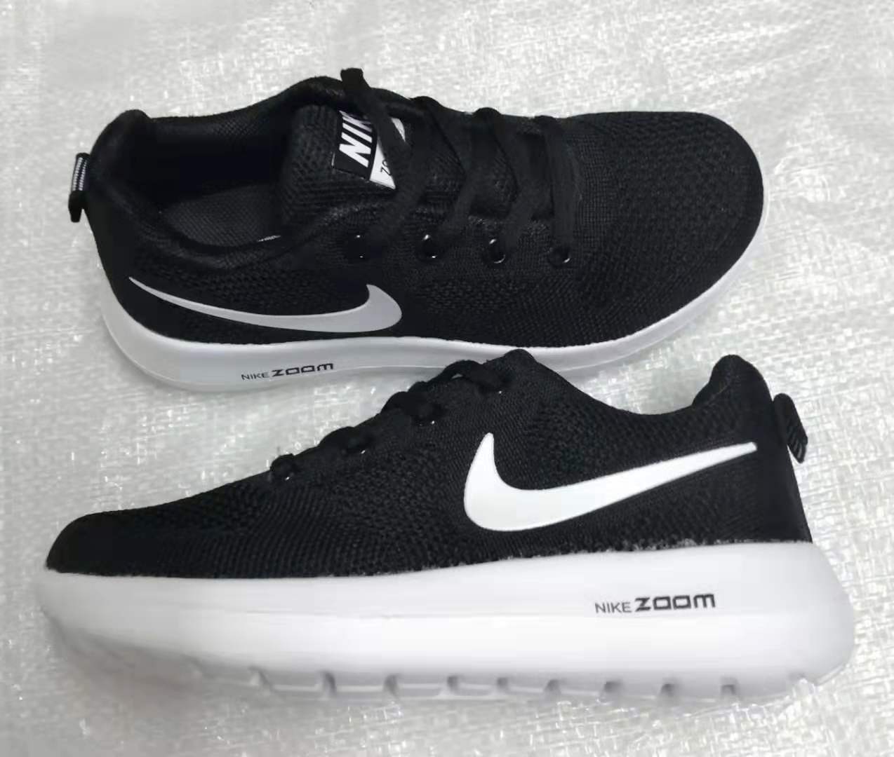 NIKE ZOOM RUNNING SHOES FOR KIDS 