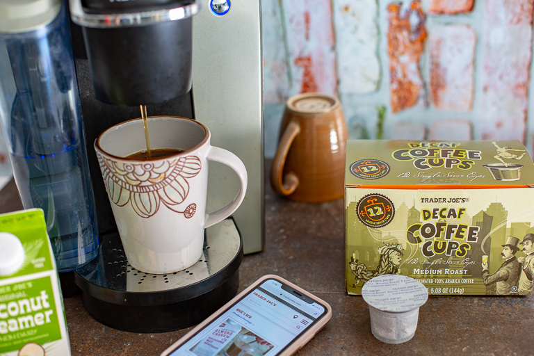 Trader Joe's Decaf Coffee Cups 144g 