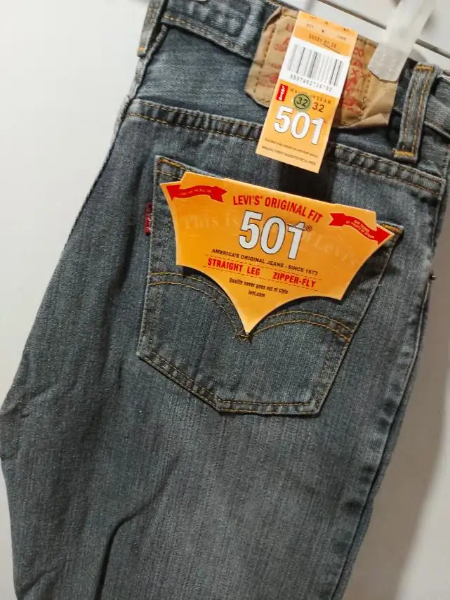 grey levis pants