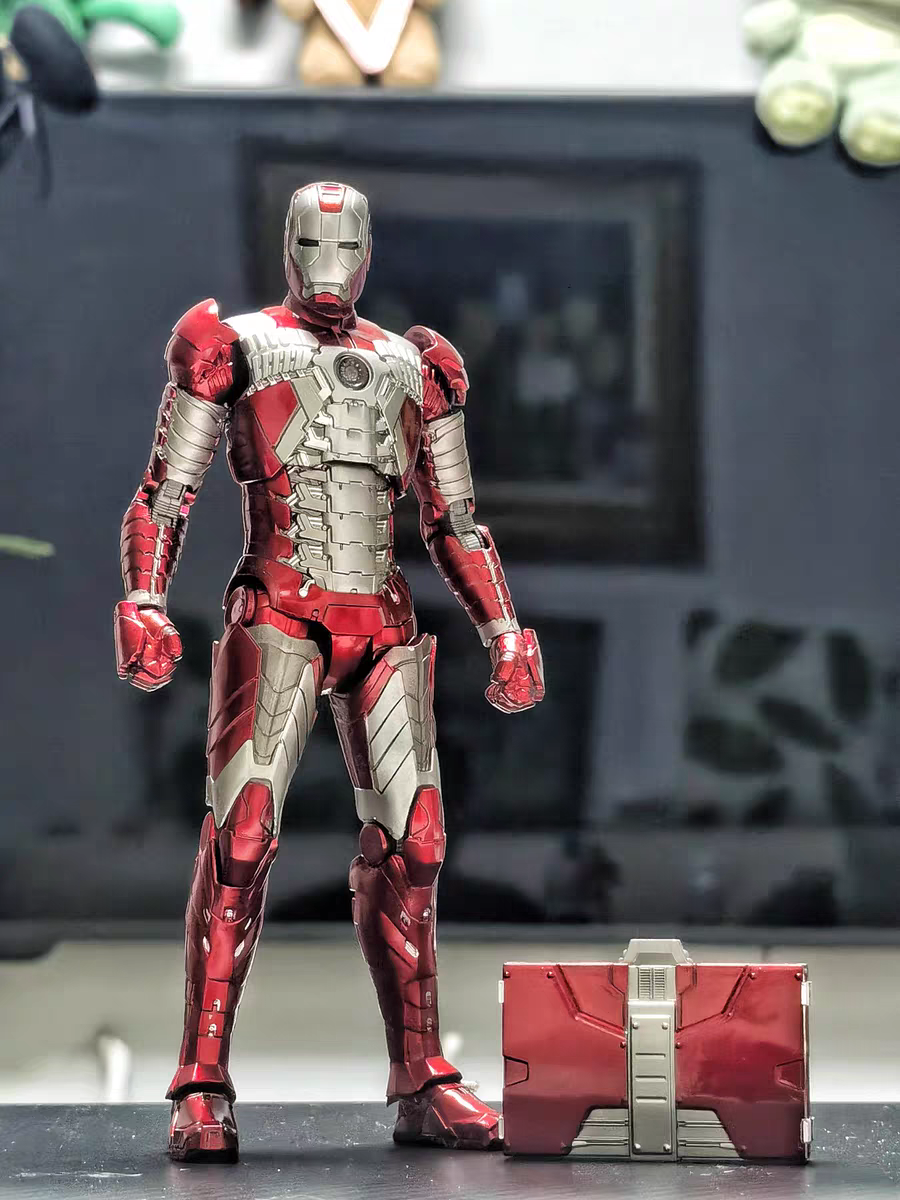Mô hình Iron Man Mk5 Zdtoys chính hãng tỉ lệ 1 10