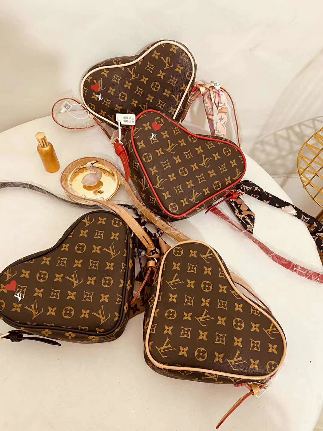 louis vuitton bucket