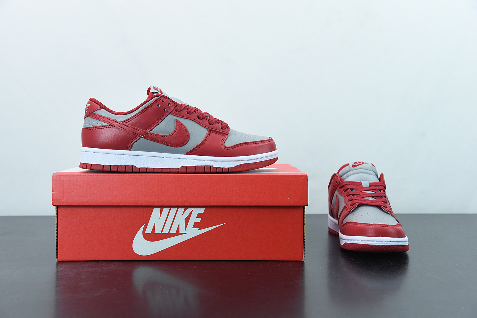 Nike SB Dunk Low Retro 