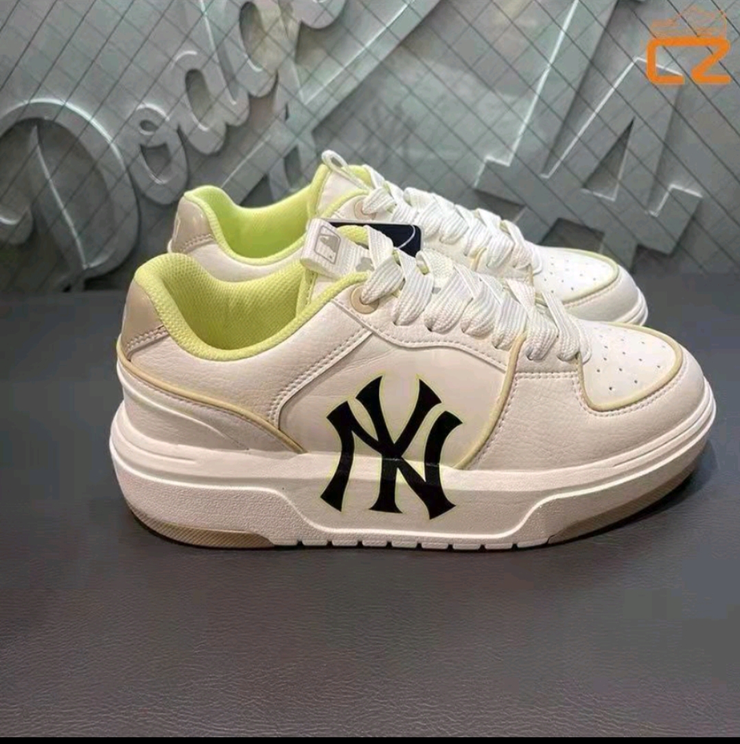 Mlb Chunky Liner New York Yankees Sneakers in Lagos Island (Eko