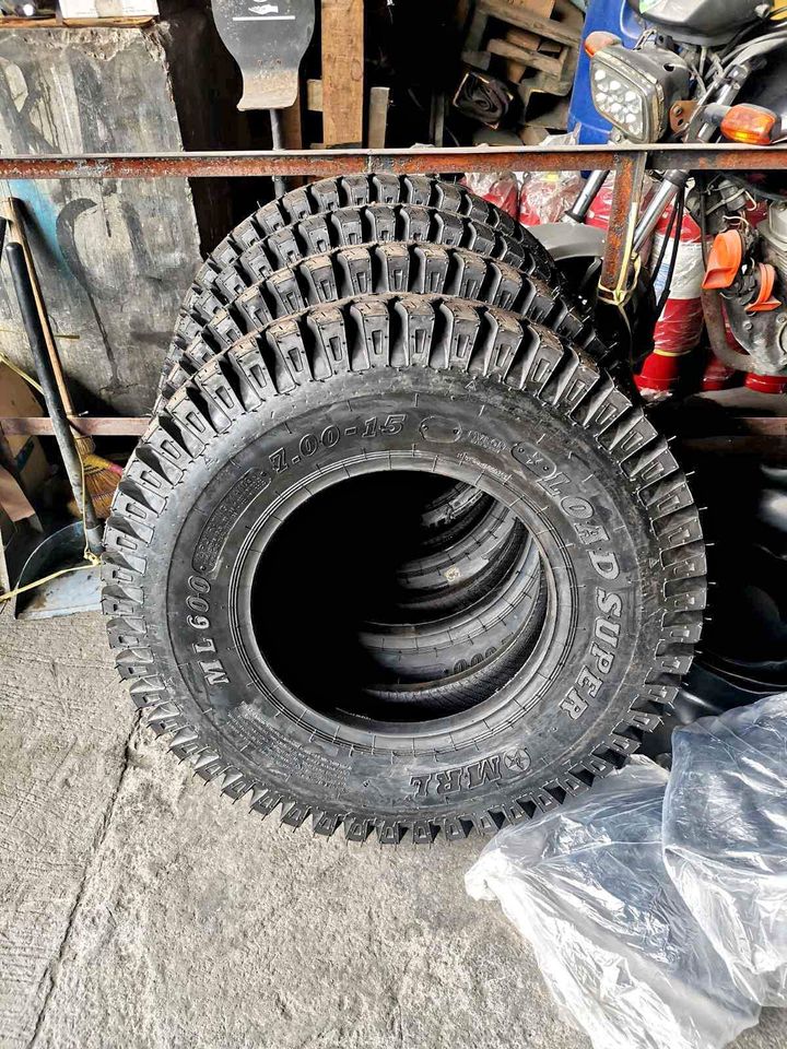 12PR MRF Tire India Lug Rib super miler 95 700