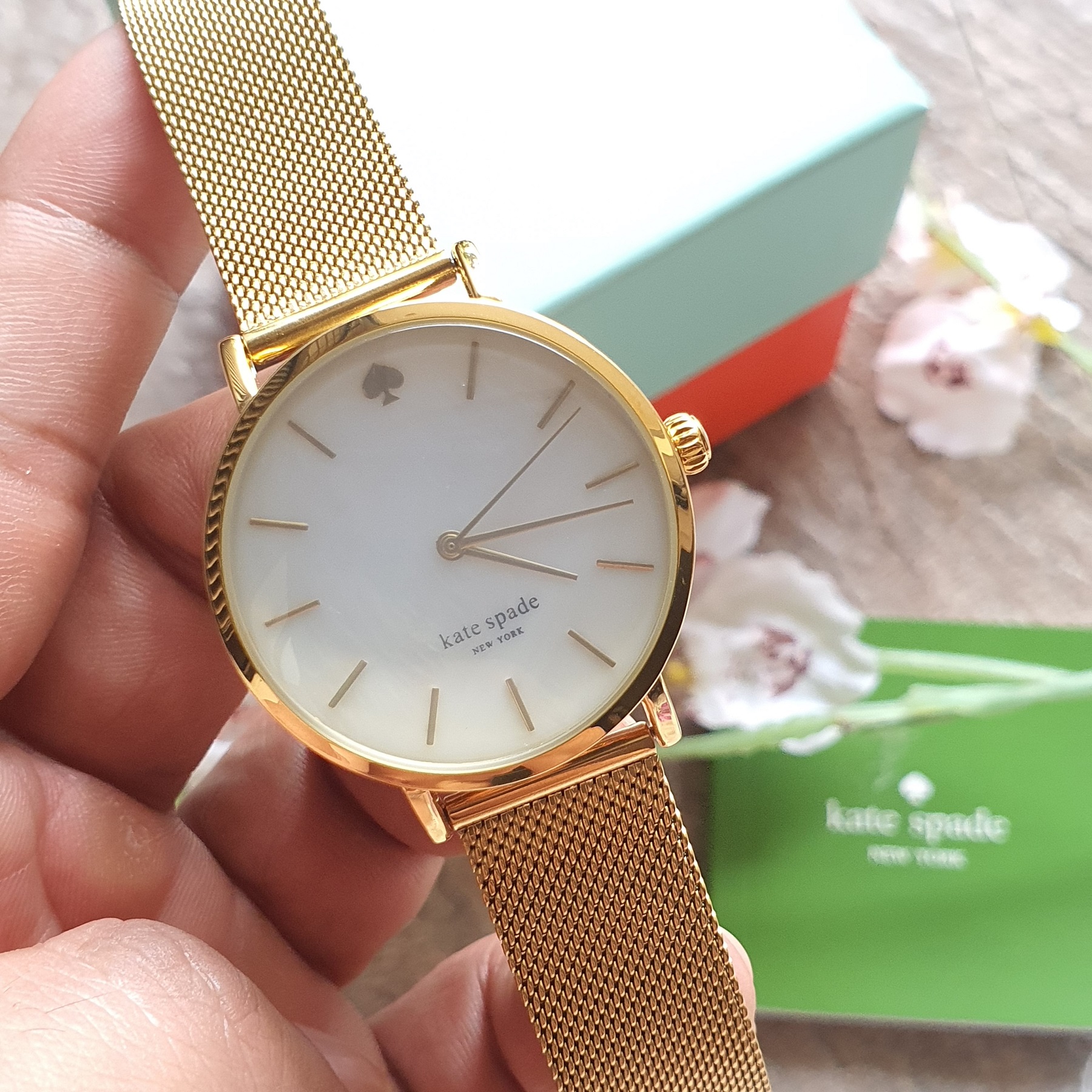 Original Kate Spade New York Three-hand White Dial Gold Tone Stainless  Steel Mesh Watch With 1 Year Warranty On Mechanism | Lazada PH