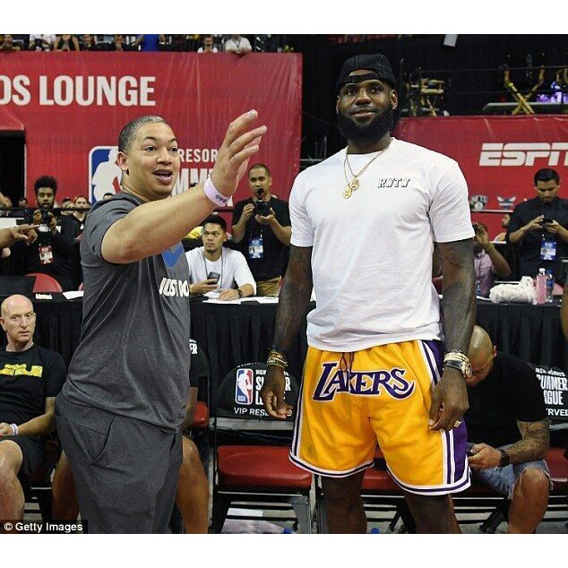 just don lakers shorts lebron