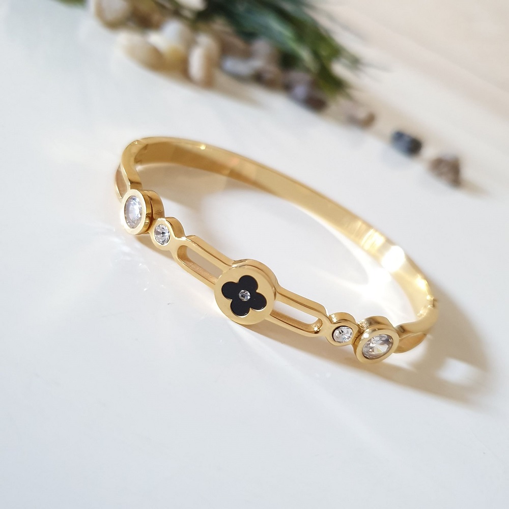 michael kors flower bracelet