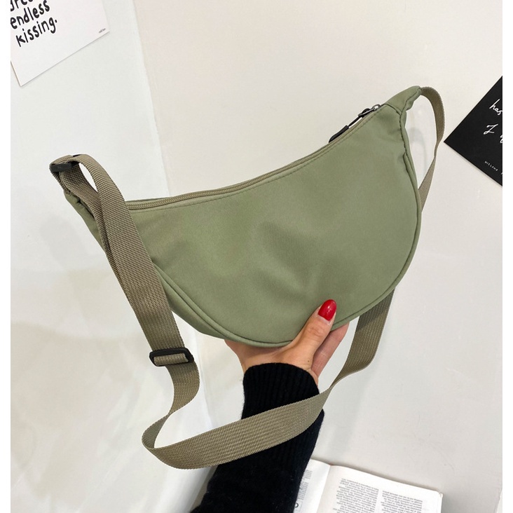 FASHION CASUAL DUMPLING BAG SHOULDER MESSENGER BAG_CWAB3523