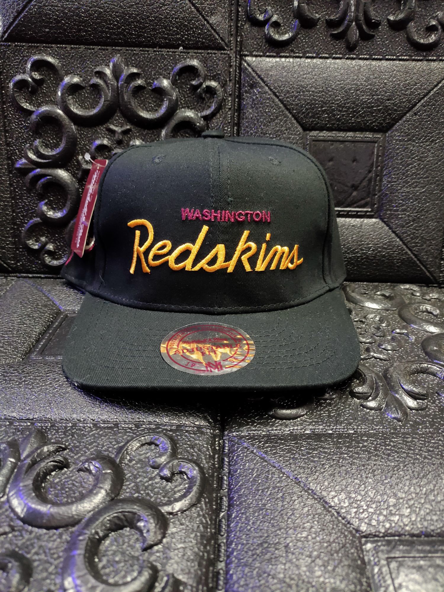 Classic Throwback Washington Redskins Embroidered Logo Snapback Cap Hat NEW  NWT