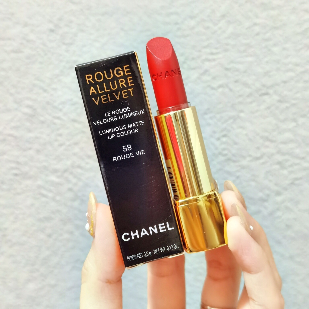 NEW Chanel Rouge Allure Velvet - # 58 Rouge Vie 0.12oz Womens Make Up